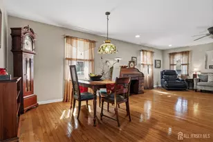 27 Summerall Rd, Franklin Township, NJ 08873 - Photo 7
