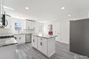 133 Augusta St, South Amboy, NJ 08879 - Photo 9