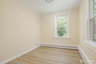 25 Dane St, Sayreville, NJ 08872 - Photo 23