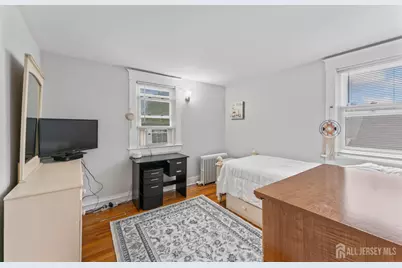 10 Lenox Avenue, Milltown, NJ 08850 - Photo 13