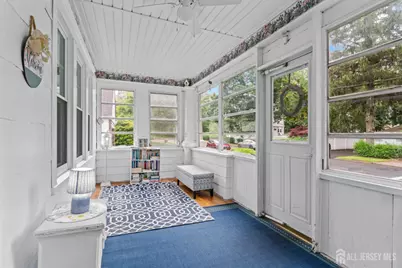 10 Lenox Avenue, Milltown, NJ 08850 - Photo 3