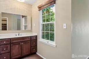 82 Bayberry Dr, Franklin Township, NJ 08873 - Photo 27