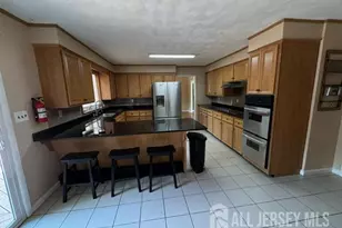295 Pleasant Valley Rd, Old Bridge Township, NJ 08857 - Photo 3