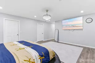 6 Whitewood Rd, Edison, NJ 08820 - Photo 15