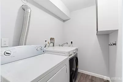 6 Whitewood Road, Edison, NJ 08820 - Photo 31