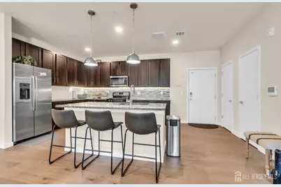 112 Lorhan Drive, Piscataway Township, NJ 08854 - Photo 3