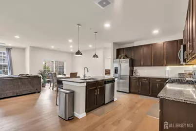 112 Lorhan Drive, Piscataway Township, NJ 08854 - Photo 5
