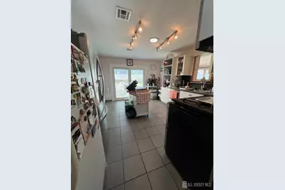 97 Hickory Street, Carteret, NJ 07008 - Photo 9