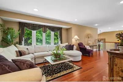 18 Mary Ellen Drive, Edison, NJ 08820 - Photo 9