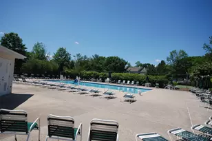 37 Upperbrook Ct, Sayreville, NJ 08859 - Photo 5