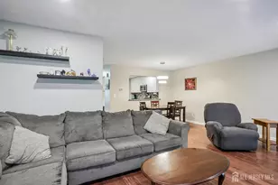 37 Upperbrook Ct, Sayreville, NJ 08859 - Photo 13