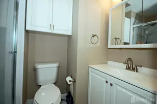 37 Upperbrook Ct, Sayreville, NJ 08859 - Photo 13