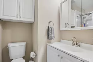 37 Upperbrook Ct, Sayreville, NJ 08859 - Photo 31