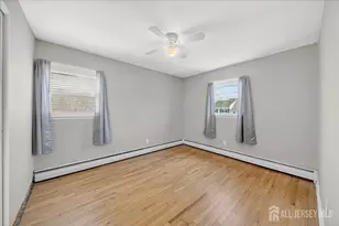 27 Concannon Dr, Fords, NJ 08863 - Photo 15