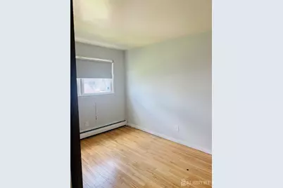 27 Concannon Drive, Fords, NJ 08863 - Photo 17
