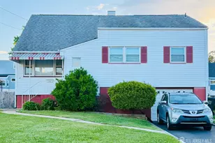 27 Concannon Dr, Fords, NJ 08863 - Photo 1