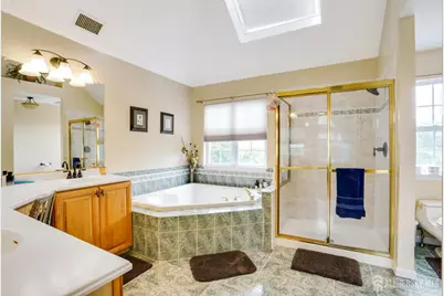 [Address not provided], Piscataway Township, NJ 08854 - Photo 7