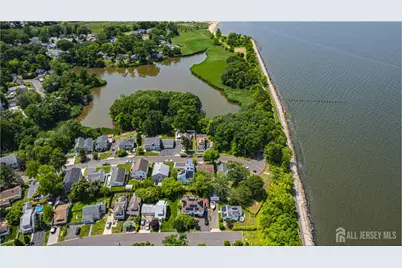 76 Woodland Drive, Keyport, NJ 07735 - Photo 3