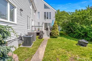 76 Woodland Dr, Keyport, NJ 07735 - Photo 5