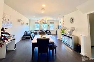 338 South Dr, North Brunswick Township, NJ 08902 - Photo 11