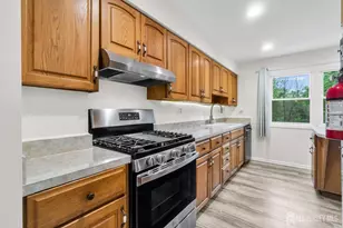 6 Fox Chase Run, Hillsborough Township, NJ 08844 - Photo 21