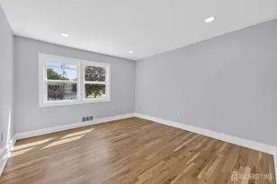 91 Oakey Dr, South Brunswick Township, NJ 08824 - Photo 15