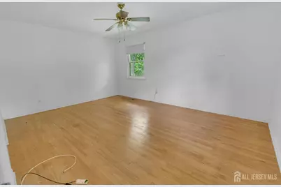 18 Foley Avenue, Edison, NJ 08820 - Photo 7