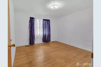 18 Foley Avenue, Edison, NJ 08820 - Photo 5
