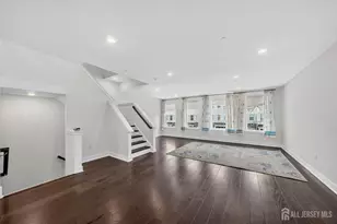 1810 Swales Ct, Monroe Township, NJ 08831 - Photo 15