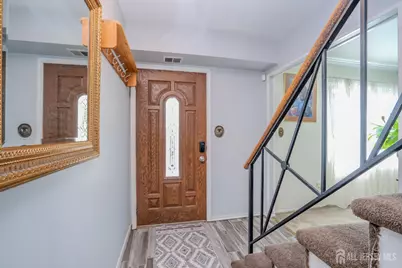 16 Neptune Court, Franklin Township, NJ 08873 - Photo 7