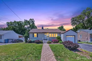 421 Melrose Ave, Middlesex, NJ 08846 - Photo 3