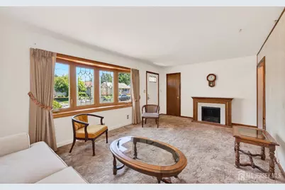 421 Melrose Avenue, Middlesex, NJ 08846 - Photo 9