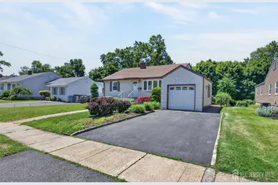 421 Melrose Avenue, Middlesex, NJ 08846 - Photo 5
