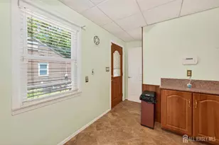 421 Melrose Ave, Middlesex, NJ 08846 - Photo 21