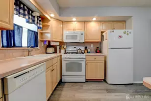 57 E William St, Fords, NJ 08863 - Photo 15