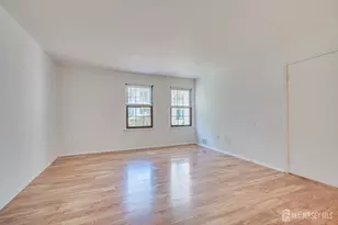 294 Hatfield Ln, East Brunswick Township, NJ 08816 - Photo 19