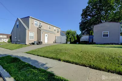 73 Daniel Street, Carteret, NJ 07008 - Photo 5