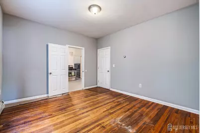 409 Ogden Place, Perth Amboy, NJ 08861 - Photo 5