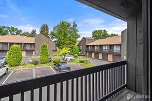 516 Westgate Dr, Edison, NJ 08820 - Photo 23