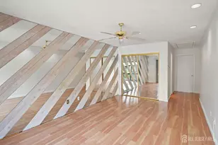 516 Westgate Dr, Edison, NJ 08820 - Photo 25