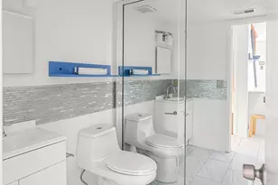516 Westgate Dr, Edison, NJ 08820 - Photo 15