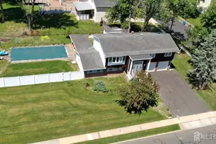 37 Valley Vale Dr, Old Bridge Township, NJ 08857 - Photo 3