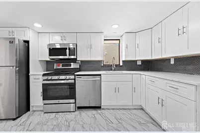 258 Randolph Street, Carteret, NJ 07008 - Photo 7