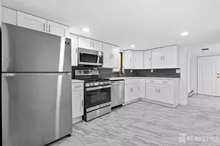 258 Randolph St, Carteret, NJ 07008 - Photo 15