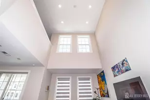 715 Station Rd, Dunellen, NJ 08812 - Photo 7