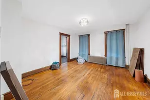 88 Woodbridge Ave, Sewaren, NJ 07077 - Photo 9