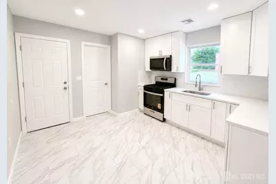 273 Oak Street #2, Perth Amboy, NJ 08861 - Photo 5