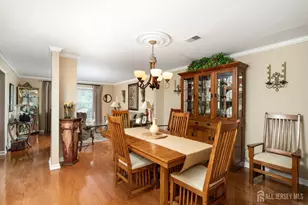 7 Endsleigh Pl, Robbinsville, NJ 08691 - Photo 7