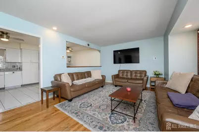 20 Hollywood Drive, Woodbridge Township, NJ 07095 - Photo 13