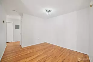 323 Gill Ln, Iselin, NJ 08830 - Photo 13